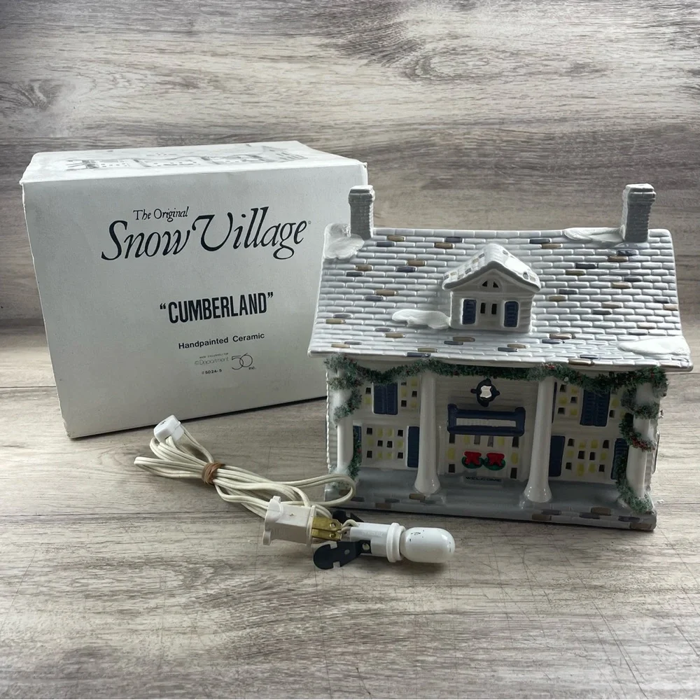 Department 56 Original Snow Village Cumberland House Lighted #5024-5 w/ Box 1987